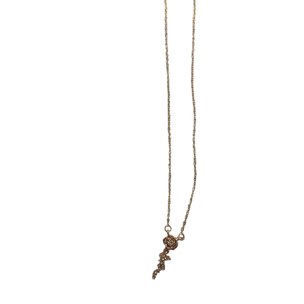 Rose gold pink rose pendant necklace